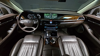 GENESIS EQ900 2016