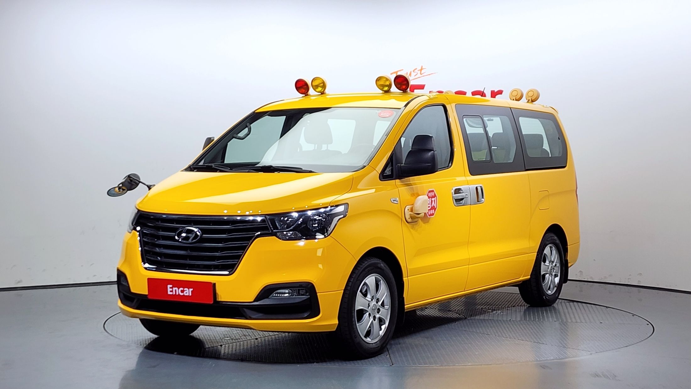 HYUNDAI STAREX GRAND