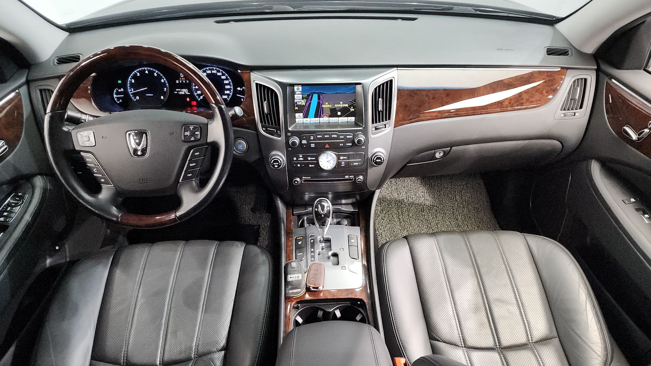 HYUNDAI EQUUS NEW 2011