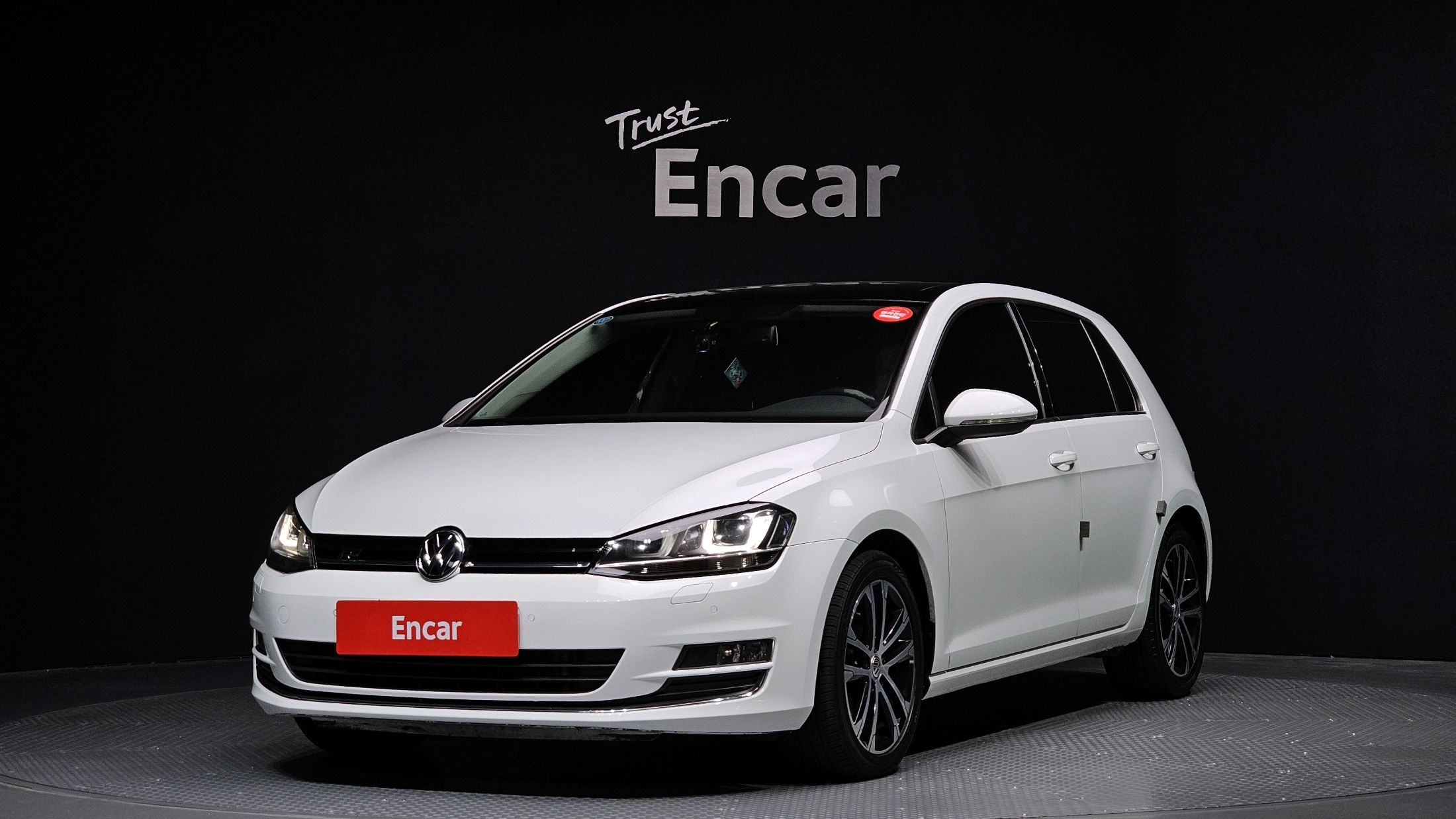 VOLKSWAGEN GOLF 2015