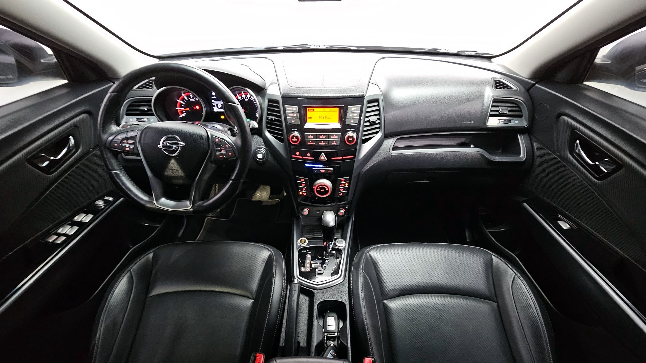 SSANGYONG TIVOLI ARMOR 2018
