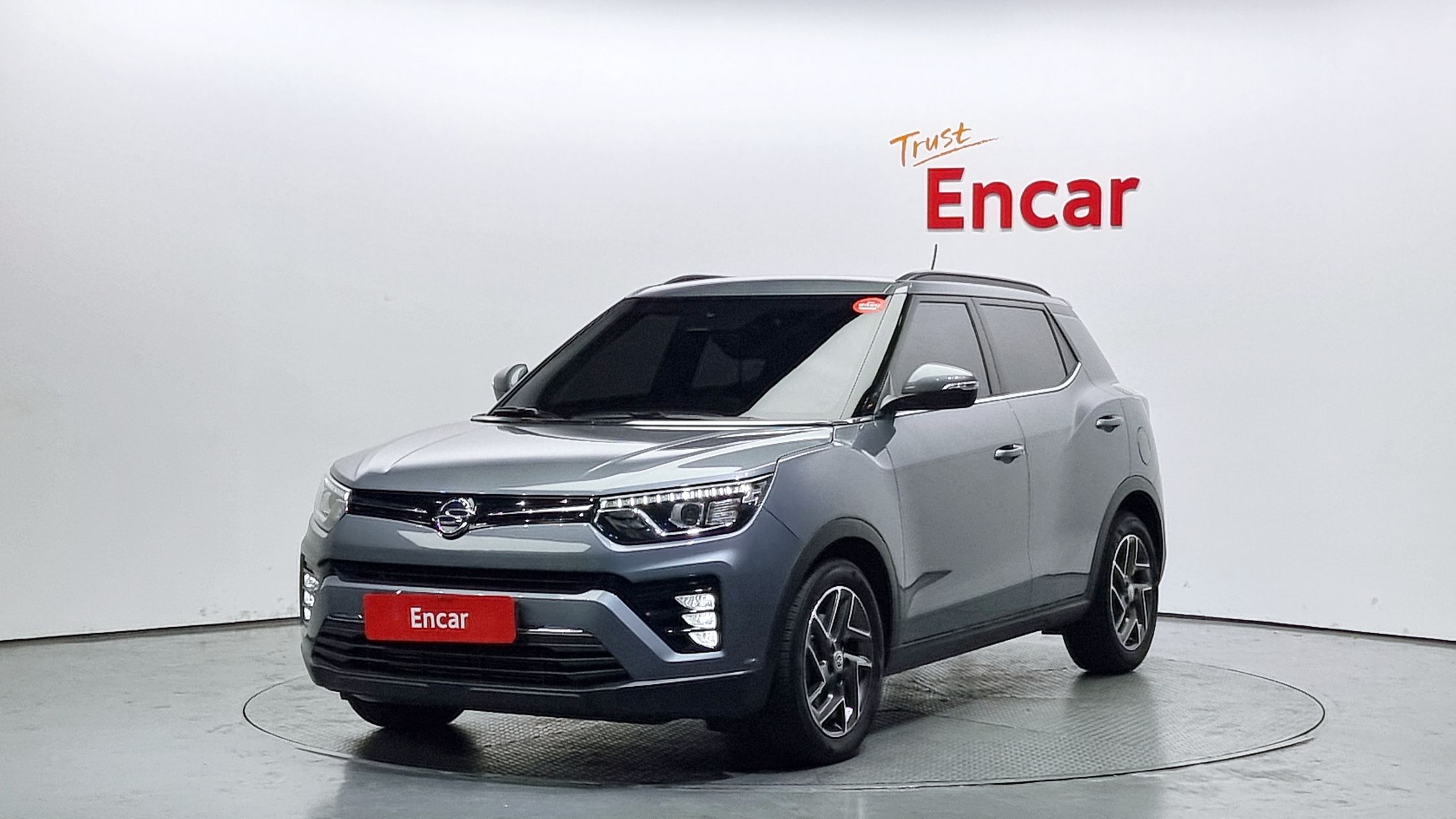 SSANGYONG TIVOLI VERY NEW 2022