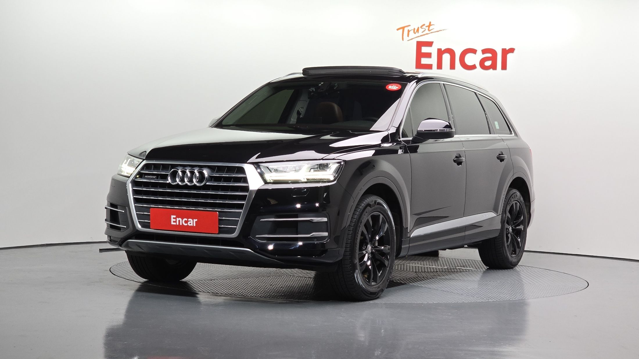 AUDI Q7 4M