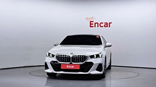 BMW 5-SERIES G60 2024