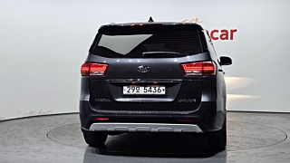 KIA CARNIVAL 2018