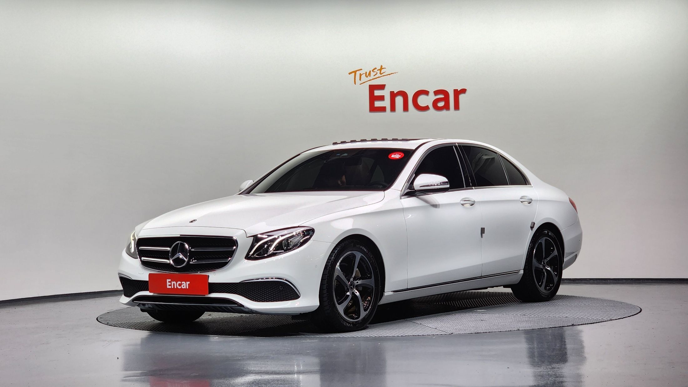 MERCEDES BENZ E-CLASS W213