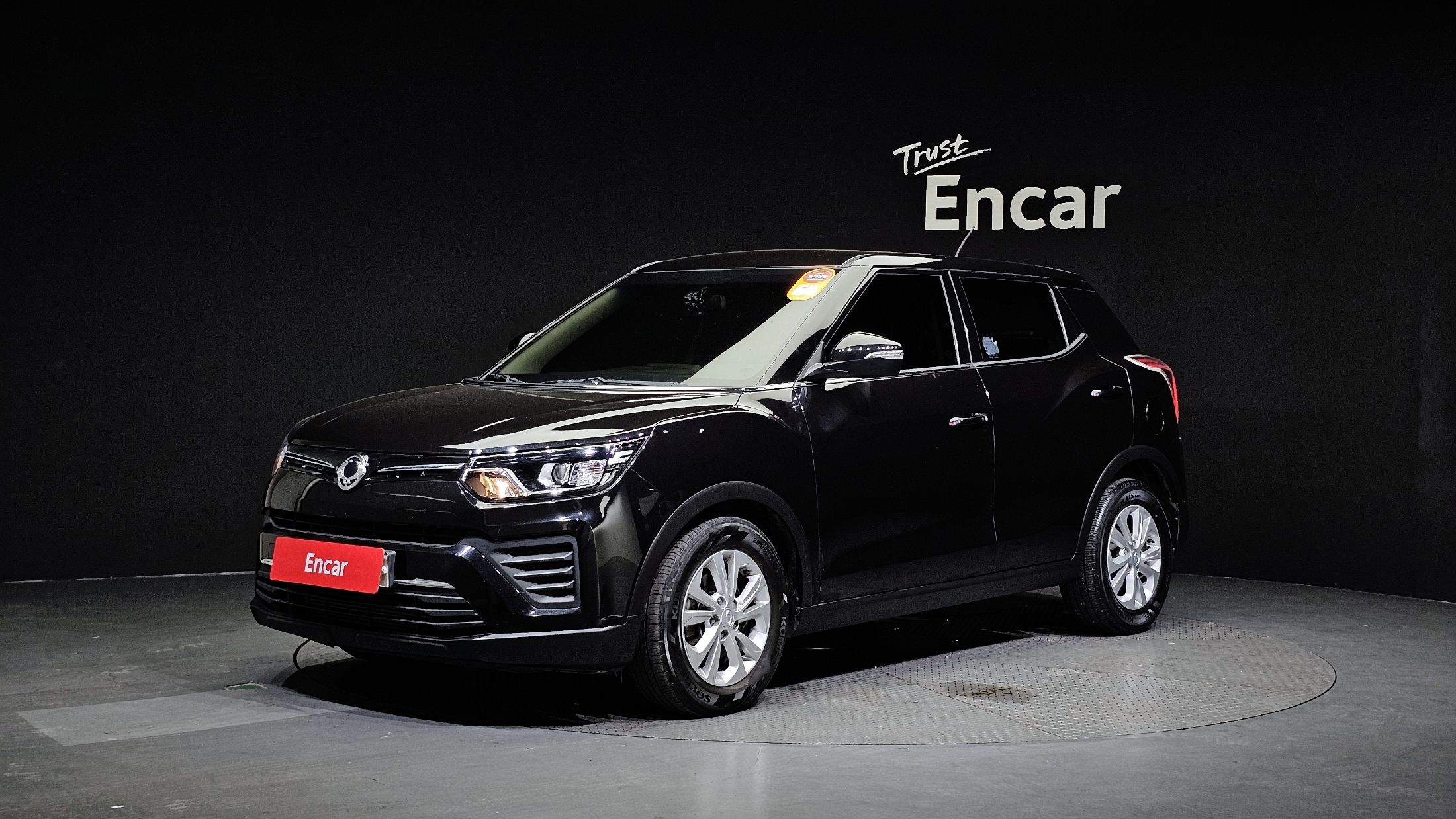 SSANGYONG TIVOLI VERY NEW 2020