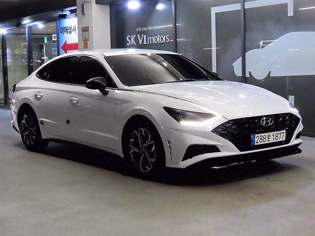 HYUNDAI SONATA DN8