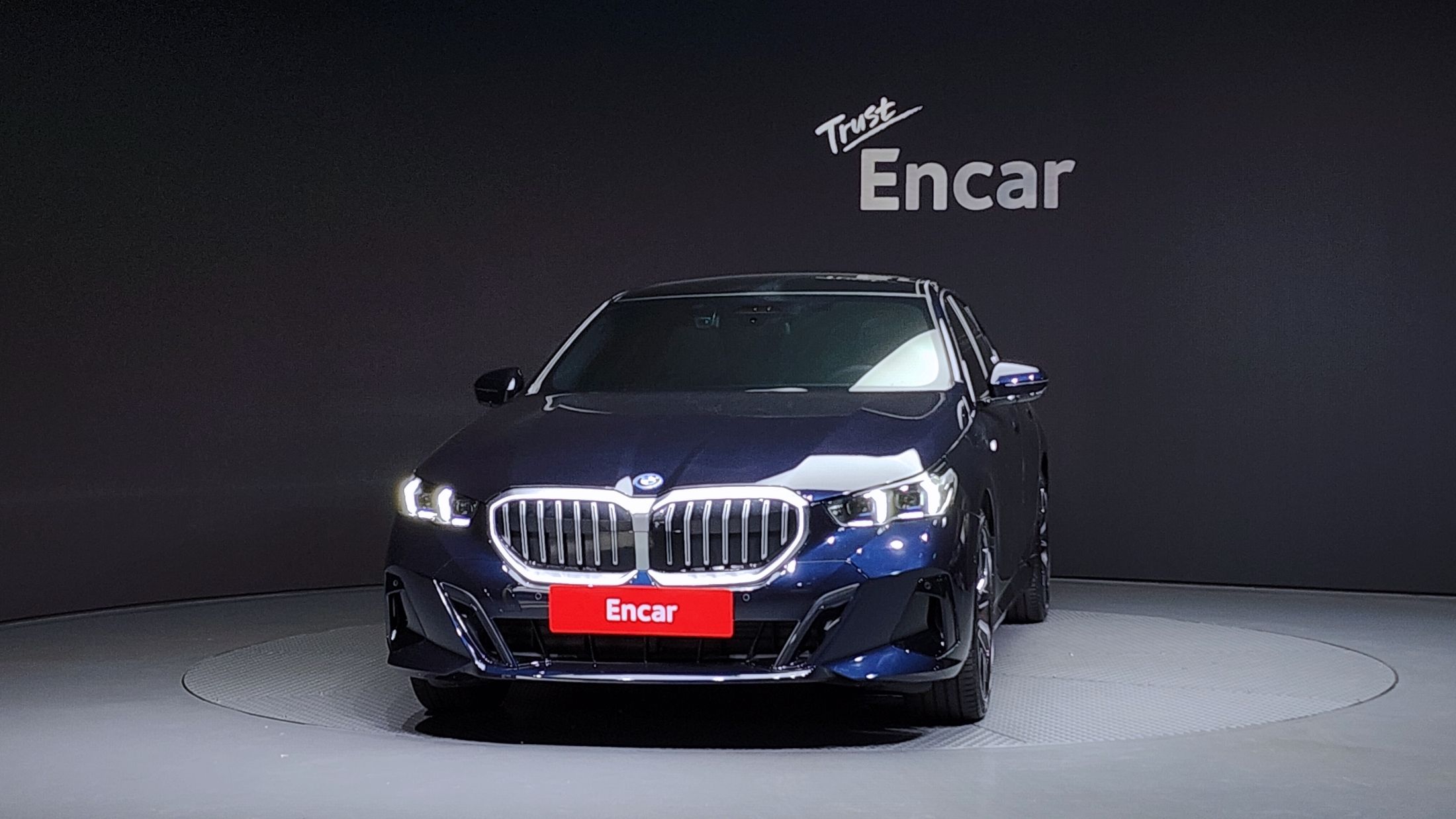 BMW 5-SERIES G60 2024