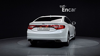 HYUNDAI GRANDEUR HG 2016