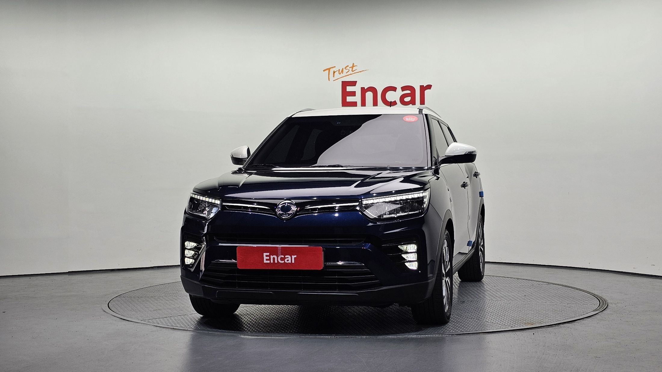 SSANGYONG TIVOLI VERY NEW 2019