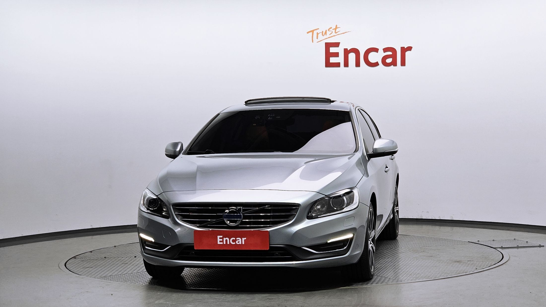 VOLVO S60 2018