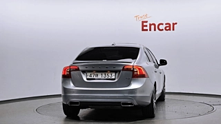 VOLVO S60 2018