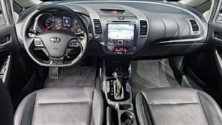 KIA K3 2016