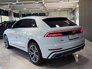 AUDI Q8 4M 2020