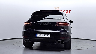 PORSCHE MACAN 2017