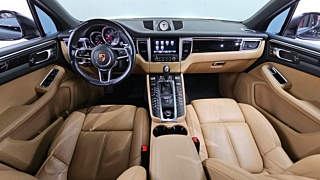 PORSCHE MACAN 2017