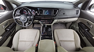 KIA CARNIVAL 2017