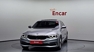 BMW 5-SERIES G30 2020