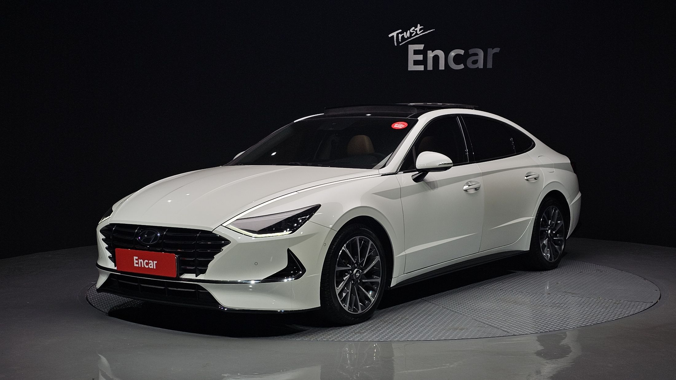 HYUNDAI SONATA DN8 2019