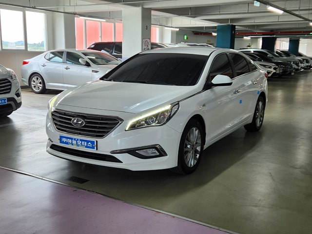 HYUNDAI SONATA LF