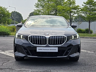 BMW 5-SERIES G60 2024