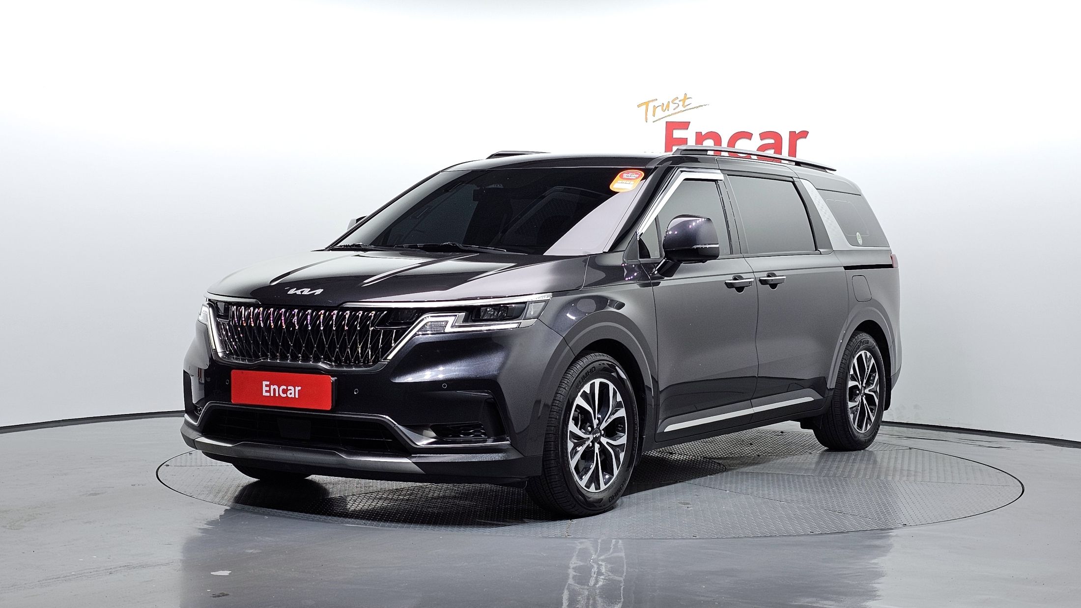 KIA CARNIVAL 2023