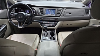 KIA CARNIVAL 2018