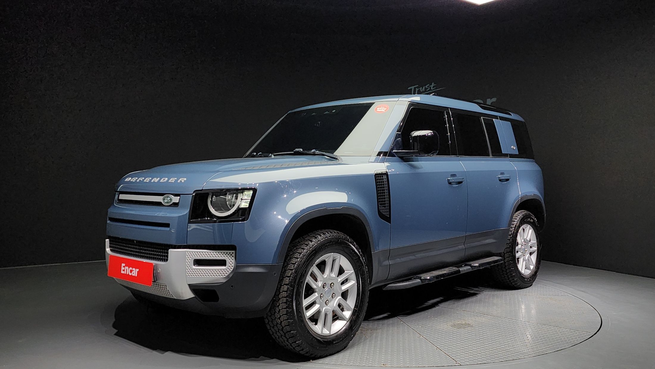 LAND ROVER DEFENDER L663