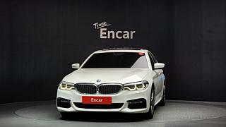 BMW 5-SERIES G30 2018