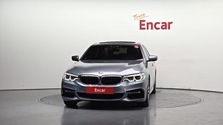BMW 5-SERIES G30 2017