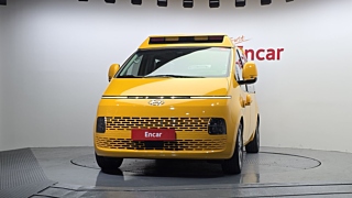 HYUNDAI STARIA 2023