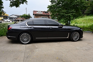 BMW 7-SERIES G11 2022