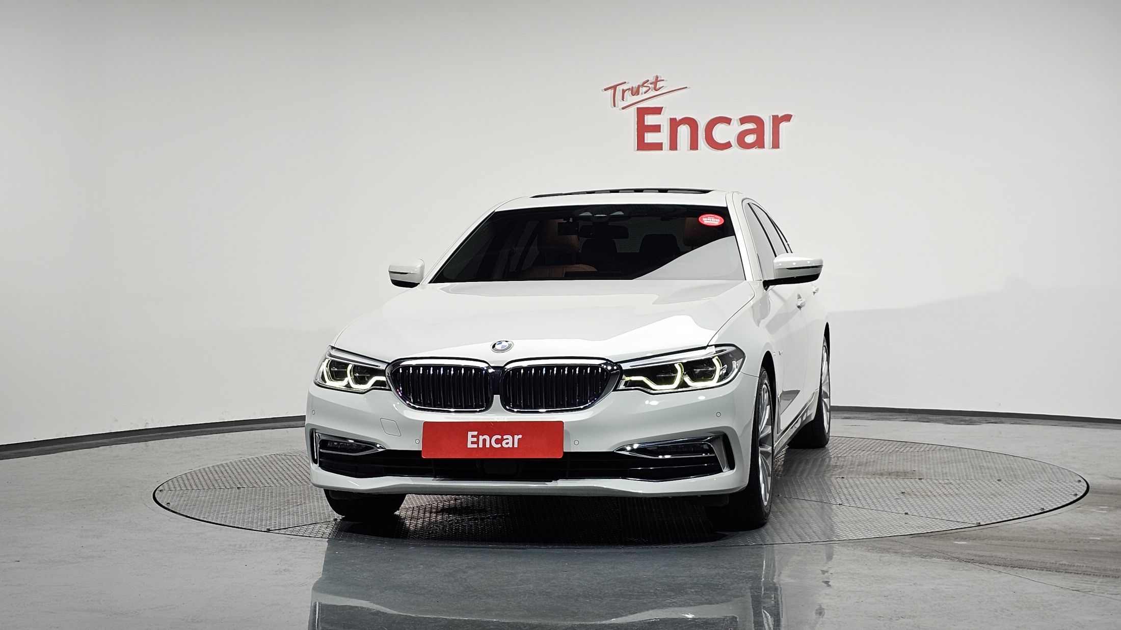 BMW 5-SERIES G30 2018