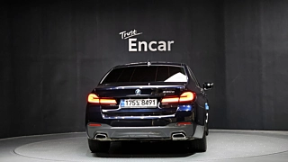 BMW 5-SERIES G30 2022