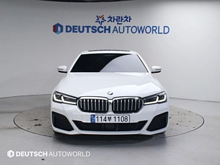 BMW 5-SERIES G30 2022