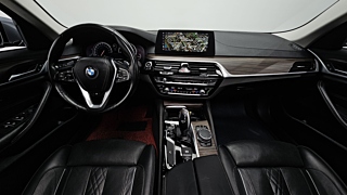 BMW 5-SERIES G30 2018