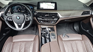 BMW 5-SERIES G30 2018