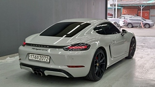 PORSCHE 718 CAYMAN 2018