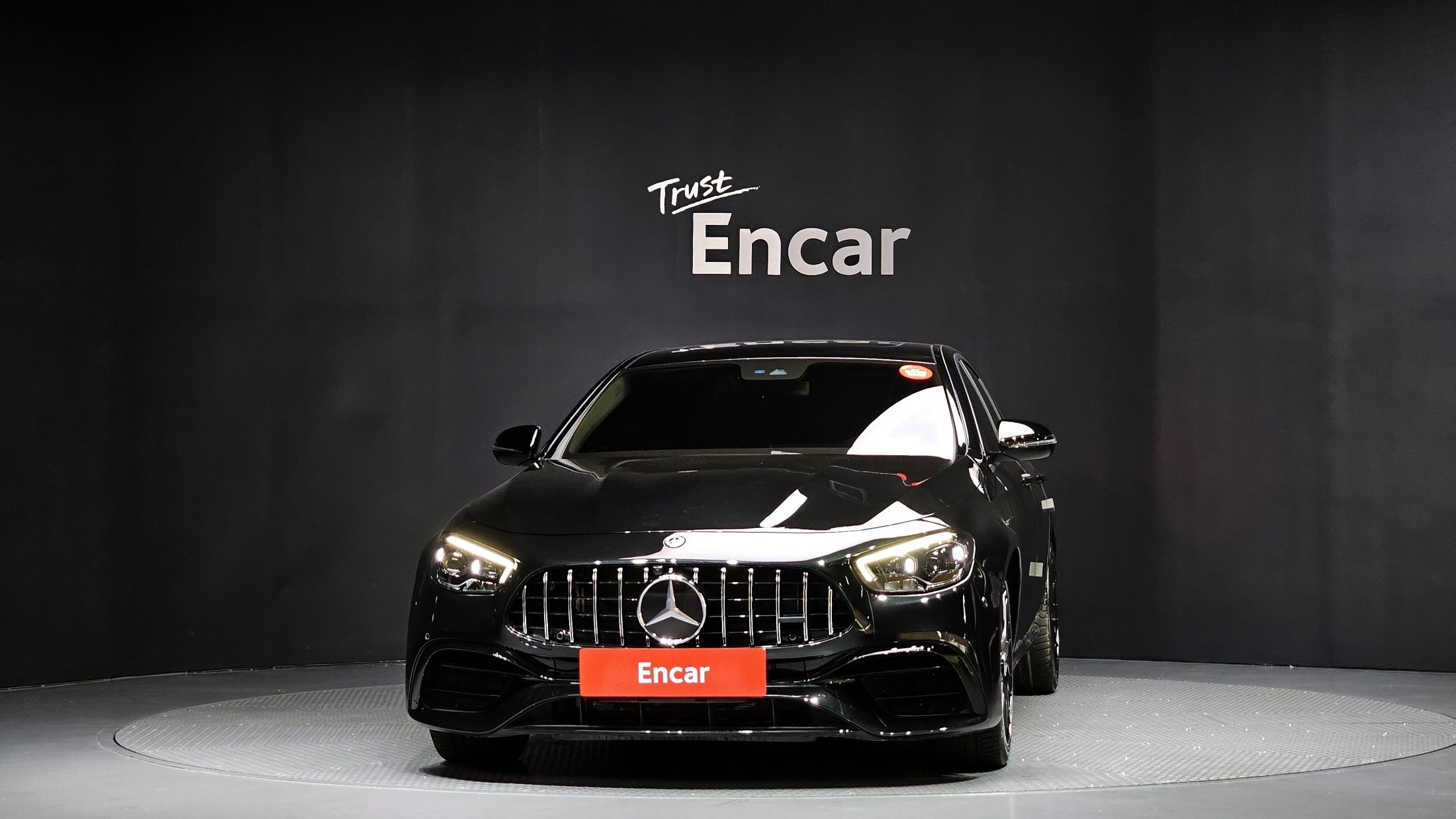 MERCEDES BENZ E-CLASS W213 2019