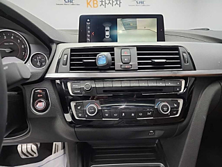 BMW 4-SERIES F32 2018