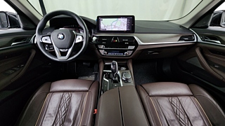 BMW 5-SERIES G30 2020