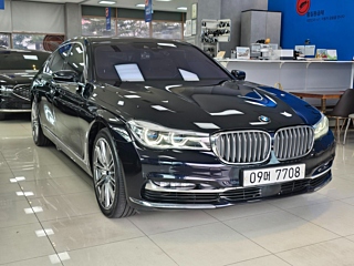 BMW 7-SERIES G11 2017