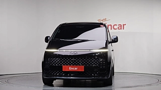 HYUNDAI STARIA 2023