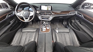 BMW 7-SERIES G11 2016