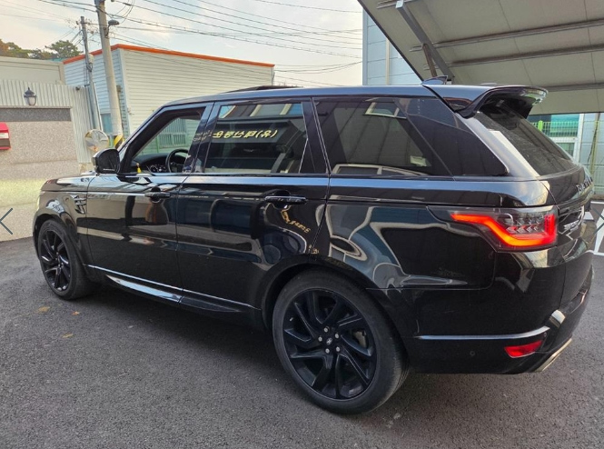 LAND ROVER RANGE ROVER SPORT 2018