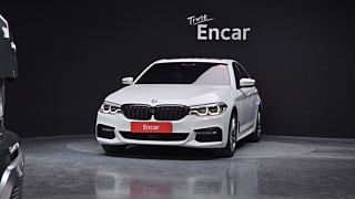 BMW 5-SERIES G30 2017