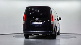HYUNDAI STARIA 2021