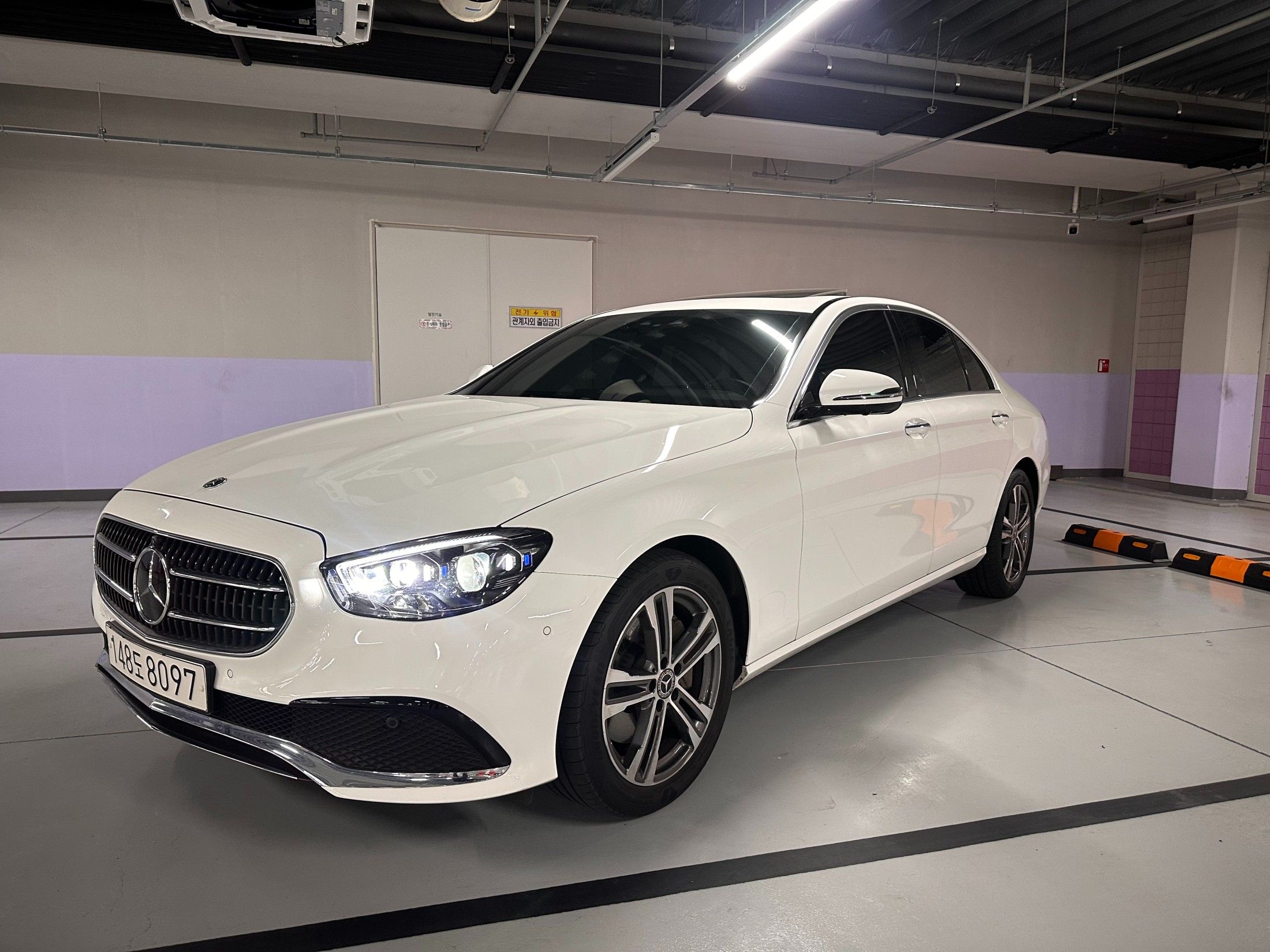 MERCEDES BENZ E-CLASS W213 2022