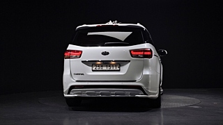 KIA CARNIVAL 2017